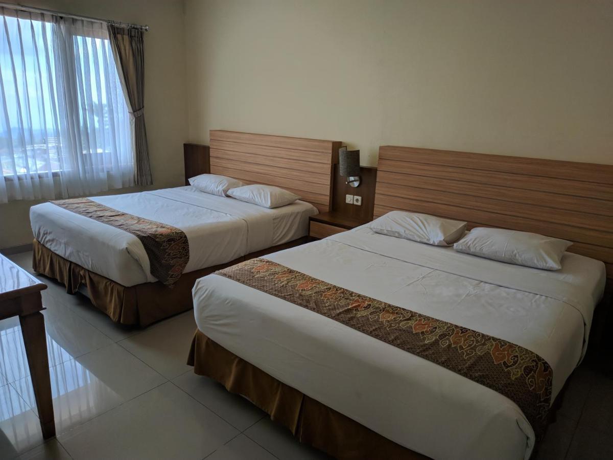 Hotel Pondok Asri Tawangmangu Exterior foto